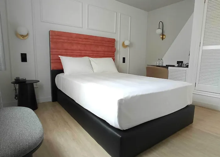 印加酒店 3* 萨拉戈萨